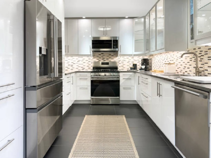 Kitchen Set Dapur Terbuka Berikan Kesan Lapang Nan Sejuk